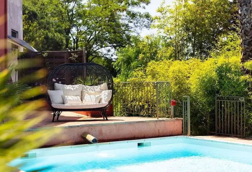 فندق Hôtel L Arena