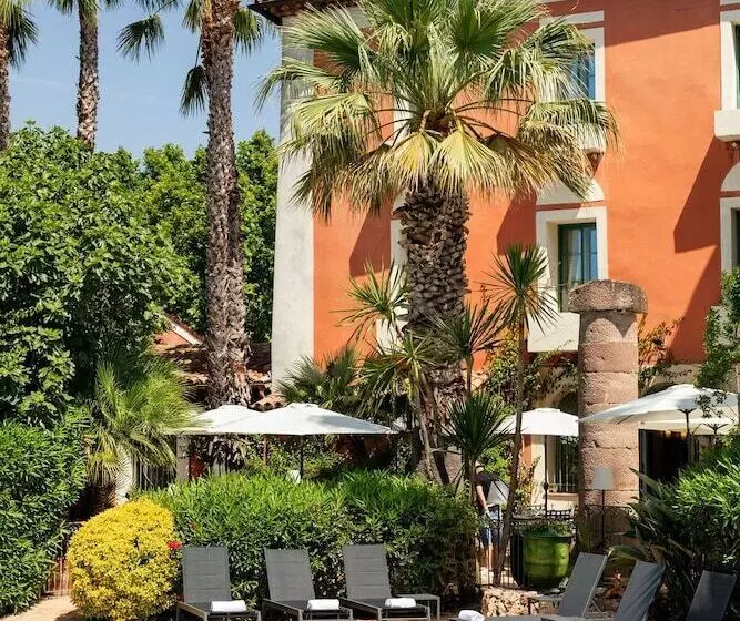 فندق Hôtel L Arena