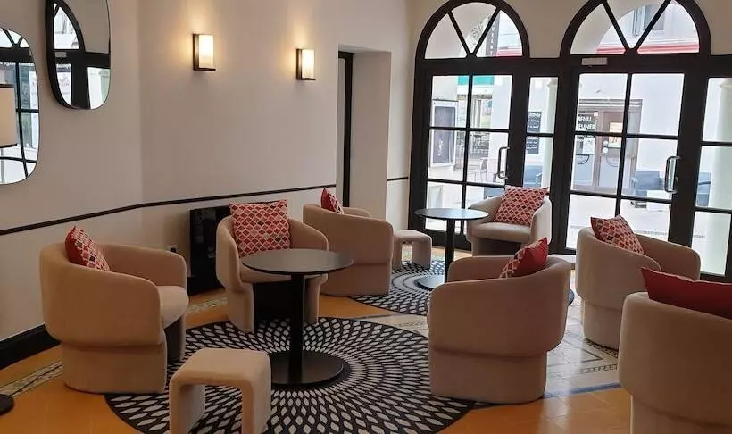 فندق Hôtel L Arena