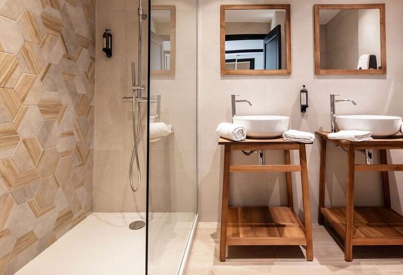 ホテル Hôtel L Arena