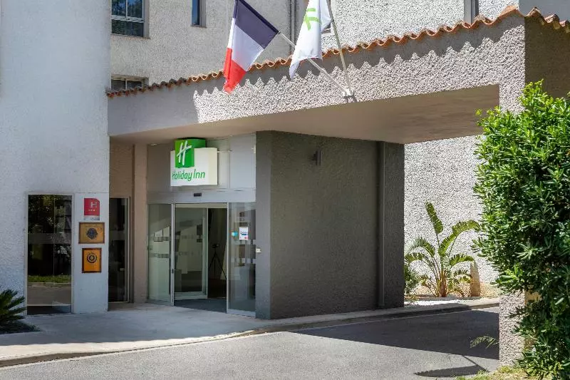 Отель Holiday Inn Perpignan, An Ihg