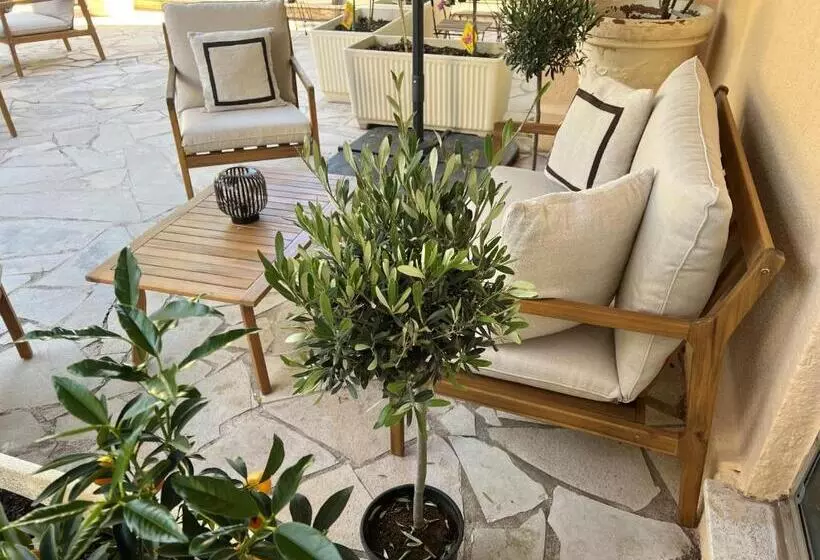 Отель Hôtel Gallia Cannes