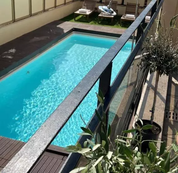 Отель Hôtel Gallia Cannes