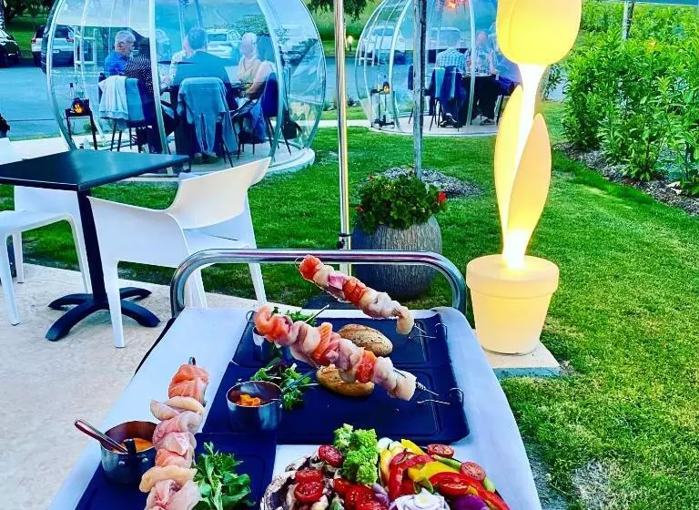 Отель Hôtel Restaurant Logis Europa