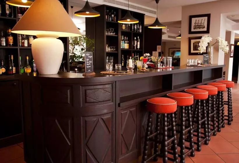 酒店 Hôtel Et Résidence La Réserve