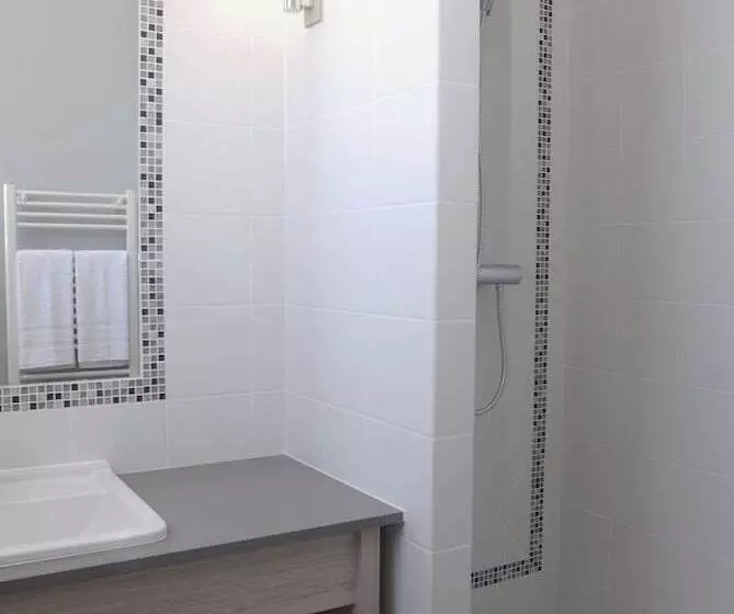 酒店 Hôtel Et Résidence La Réserve