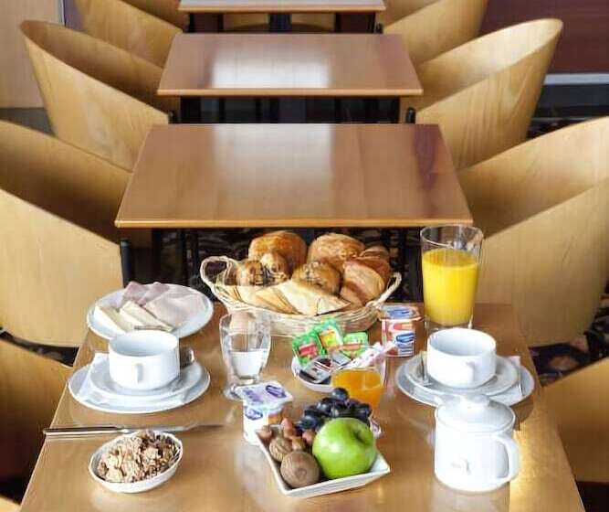 ホテル Lille Europe