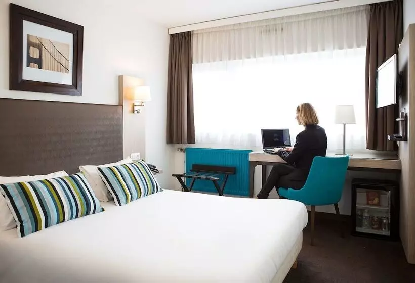 فندق Lille Europe