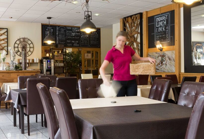 ホテル The Originals City, Hôtel Du Faucigny, Cluses Ouest