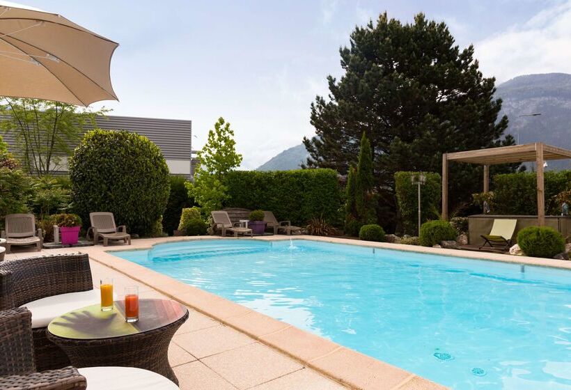 ホテル The Originals City, Hôtel Du Faucigny, Cluses Ouest