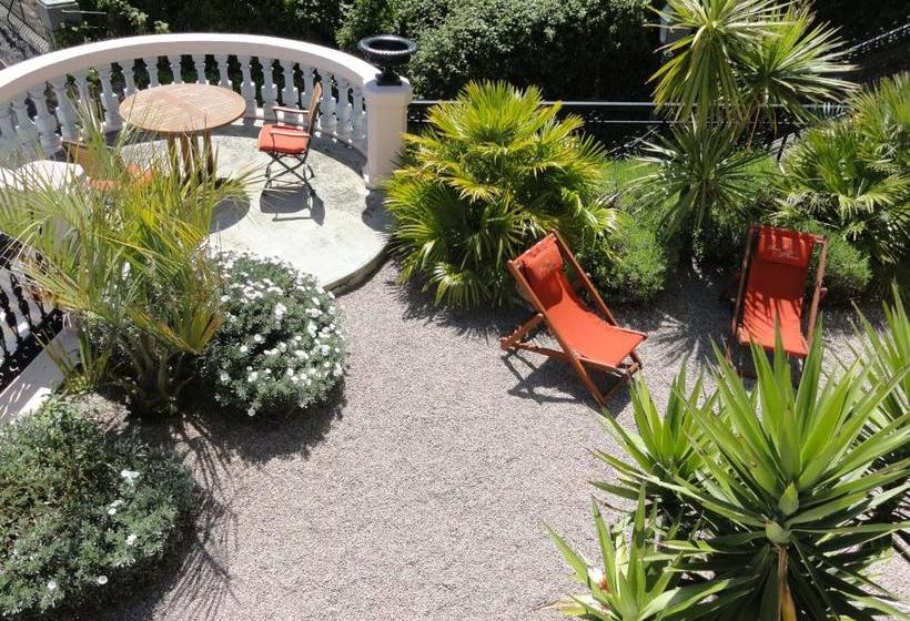 בית מלון כפרי Villa Reine Hortense