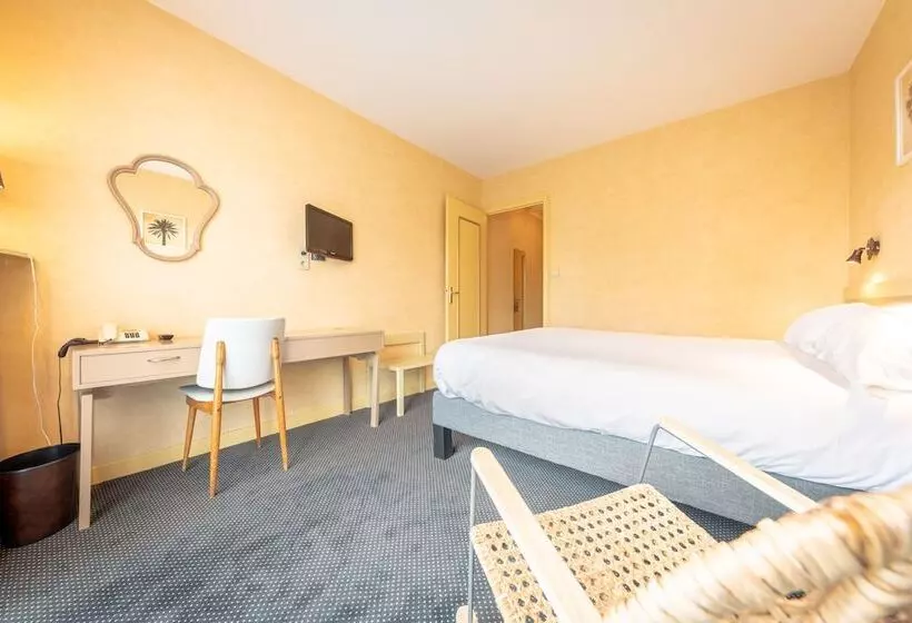 Cit Hotel Logis De Brou