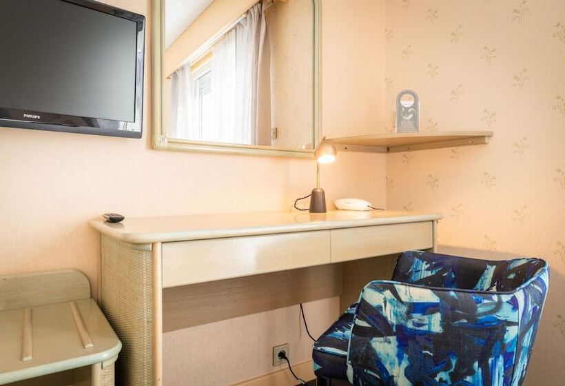 Cit Hotel Logis De Brou