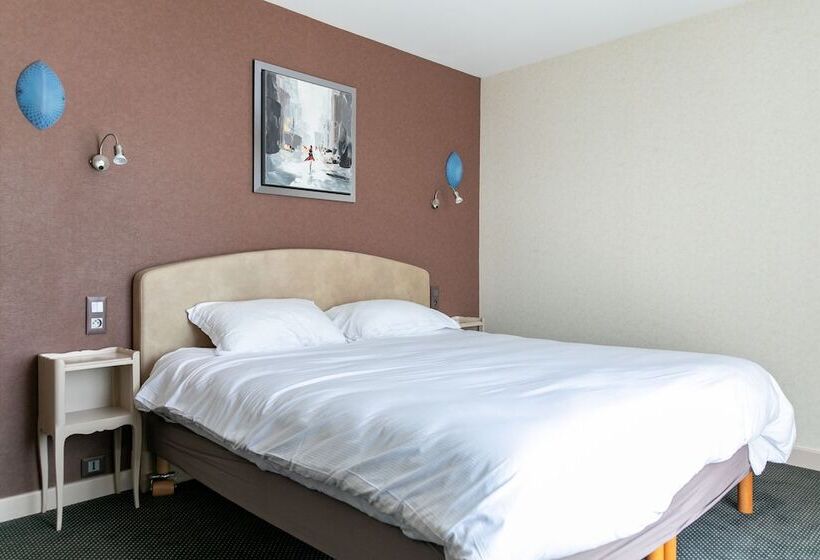 Cit Hotel Logis De Brou