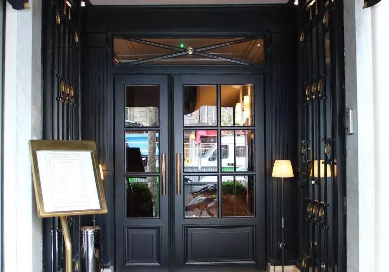 ホテル Hôtel Saint Cyr Etoile
