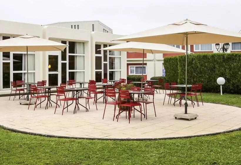 Отель Ibis Charlevillemézières