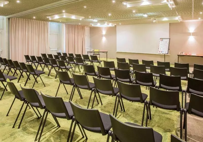 فندق Ibis Styles Tours Sud