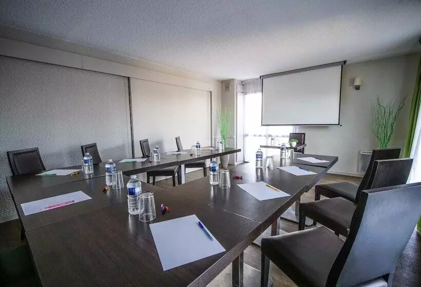 호텔 Inn Design Poitiers Sud