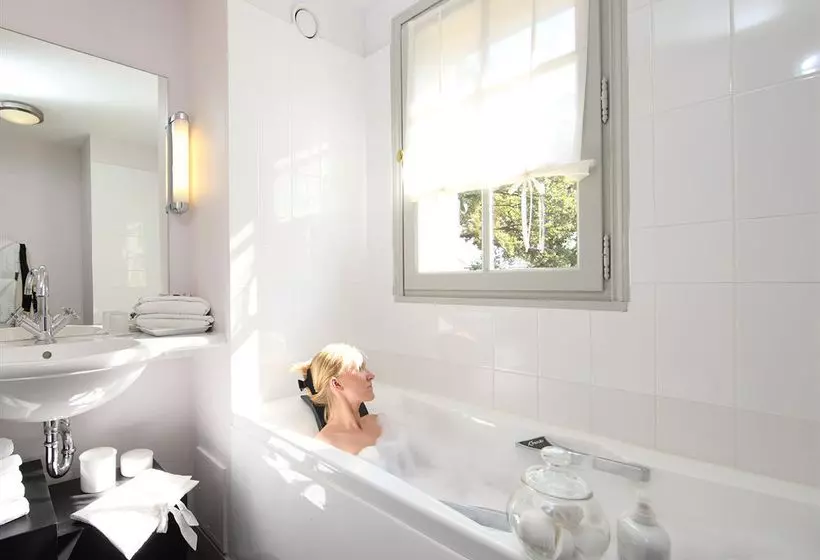 فندق Les Agassins