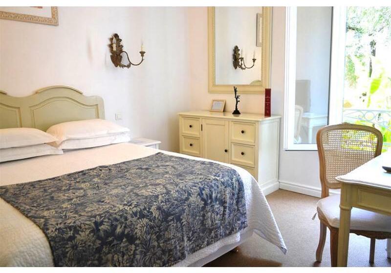 هتل Hôtel Les Mouettes   Teritoria