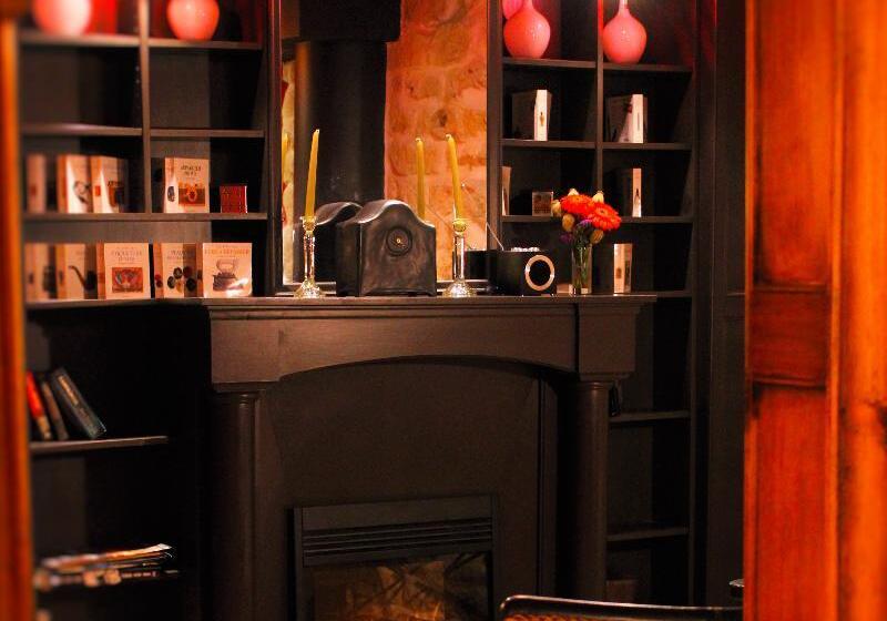 هتل Prince De Conde