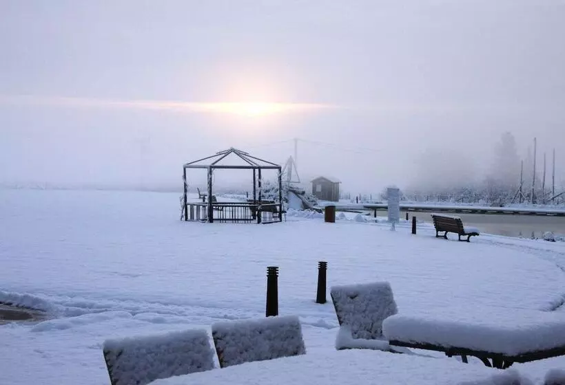 Hotelli Aramis Tagungs  Und Sport