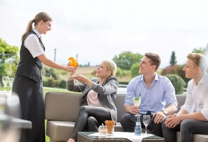 Hotelli Aramis Tagungs  Und Sport