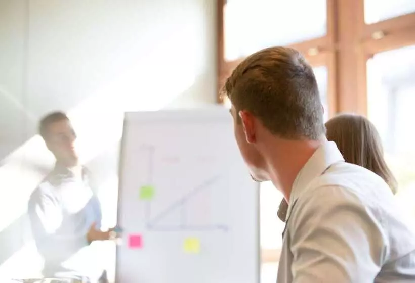 Hotelli Aramis Tagungs  Und Sport