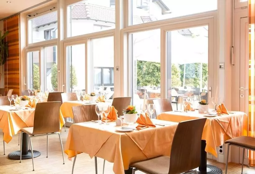 Hotelli Aramis Tagungs  Und Sport