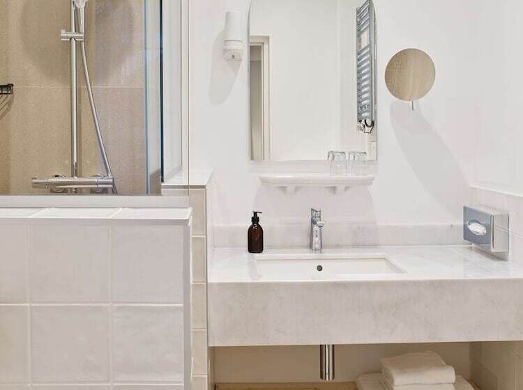 ホテル De Verdun 1882, Bw Signature Collection