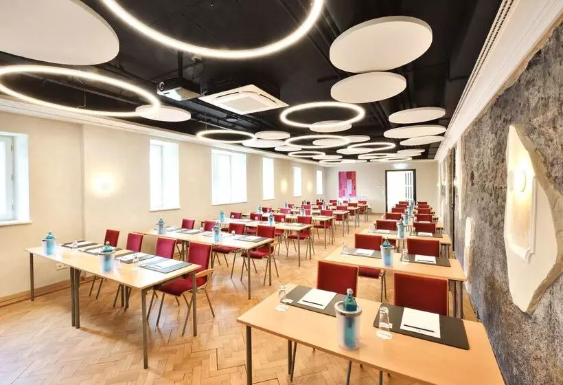 Best Western Premier Hotel Villa Stokkum