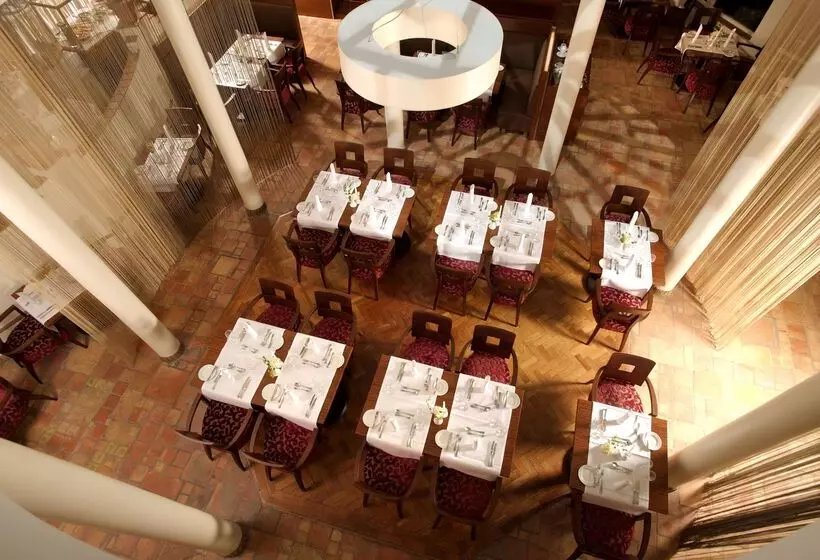 Best Western Premier Hotel Villa Stokkum