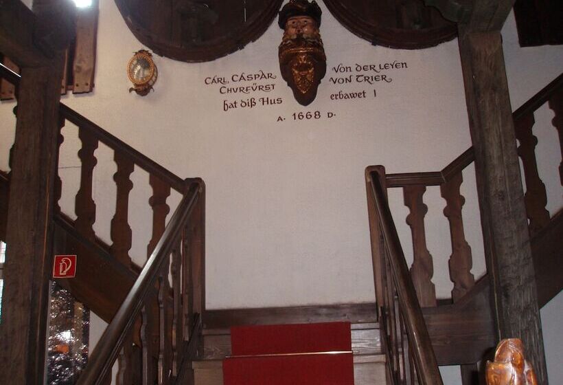 هتل Doctor Weinstube