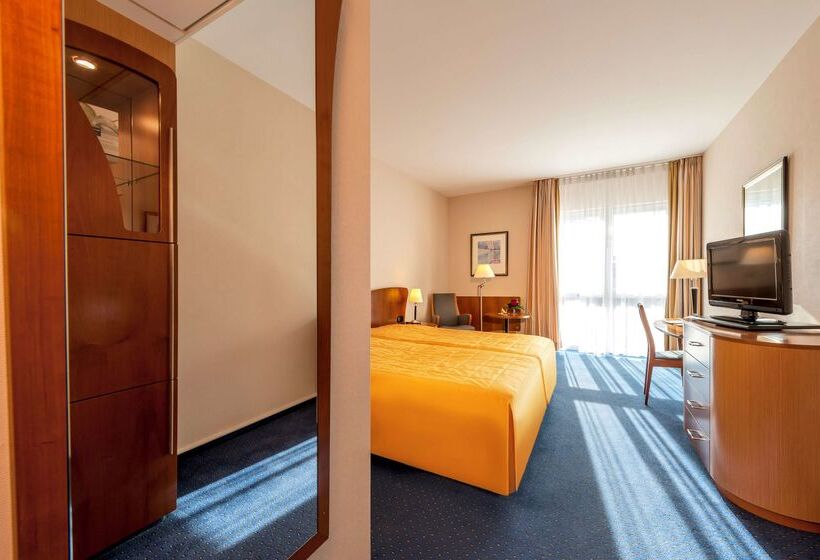 Hotel Dorint Charlottenhof Halle