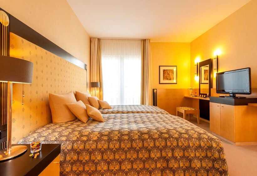 Hotel Dorint Charlottenhof Halle