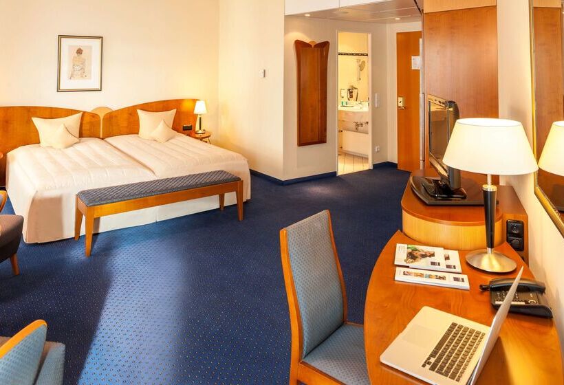 Hotel Dorint Charlottenhof Halle