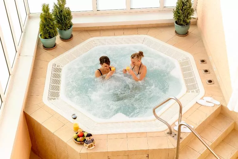 酒店 Dorint Charlottenhof Halle