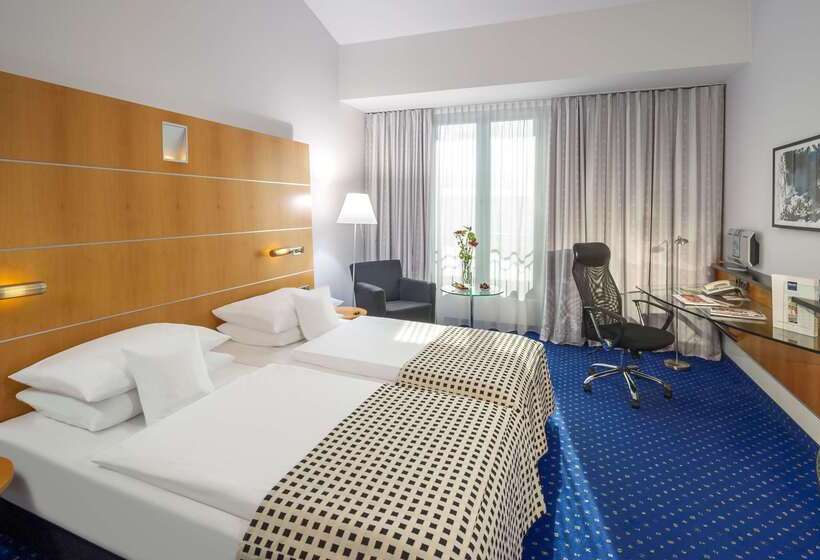 בית מלון כפרי Dorint Sanssouci Berlin/potsdam