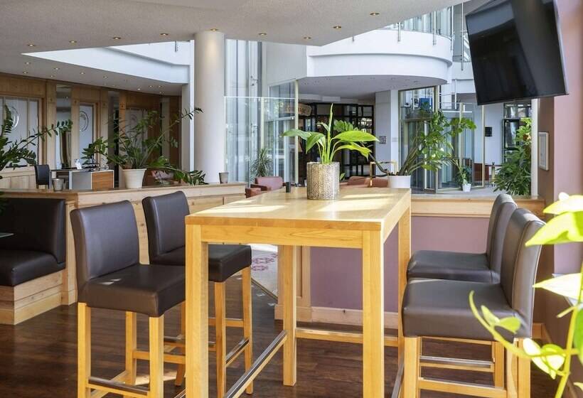 Atomis Hotel Munich Airport By Mercure