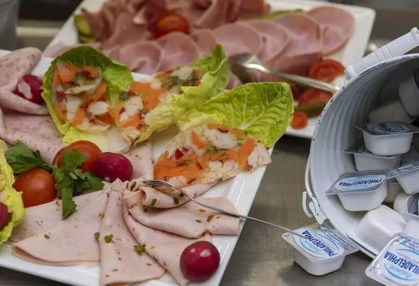 Отель Ibis Kassel Melsungen