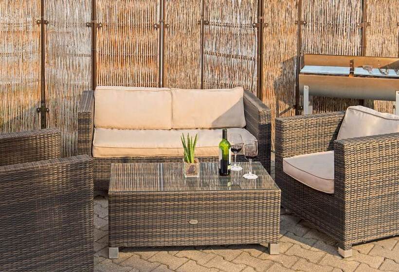 Hotel Spark By Hilton Stuttgart Sindelfingen