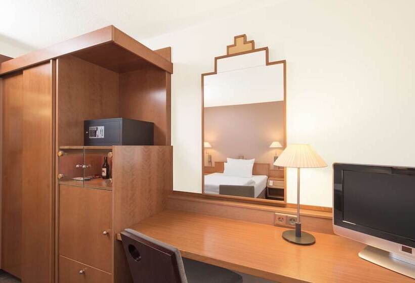 Hotel Spark By Hilton Stuttgart Sindelfingen