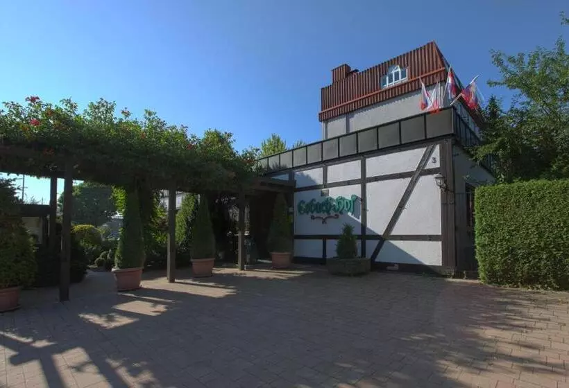 Отель Restaurant Esbach Hof