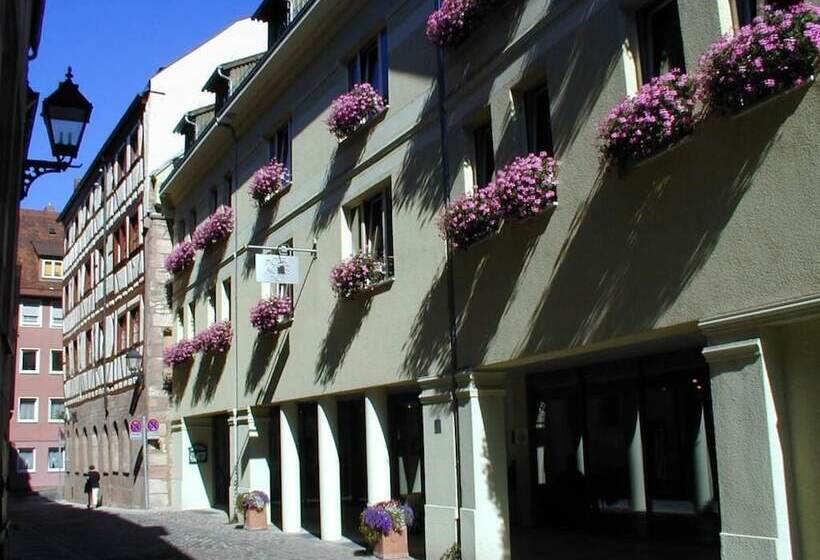 هتل Agneshof Nurnberg