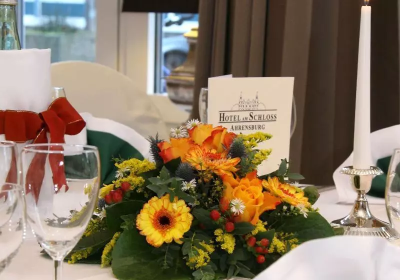 Отель Am Schloss Ahrensburg