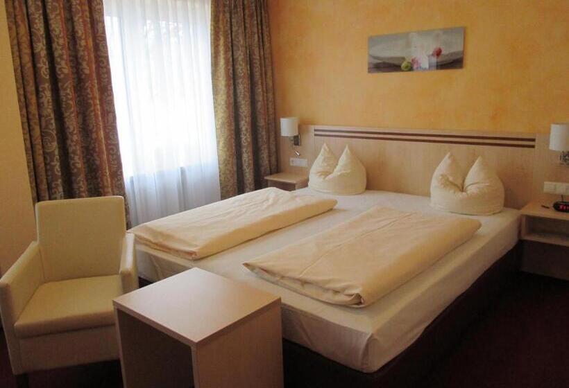 בית מלון כפרי Apollo Garni