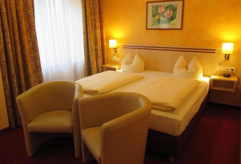 בית מלון כפרי Apollo Garni