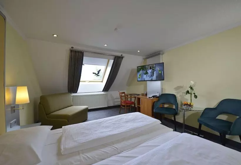 Отель Celler Hof