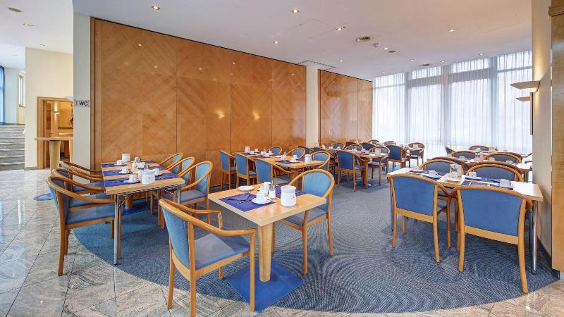 هتل Schwanen Stuttgart Airport/messe