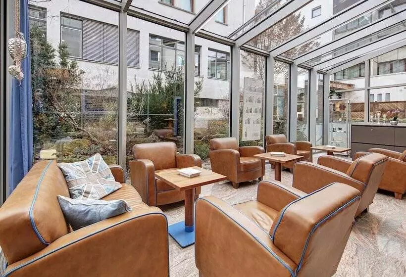 Отель Schwanen Stuttgart Airport/messe